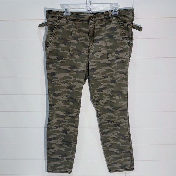HEI HEI ANTHROPOLOGIE Women's 33 Camo Cargo Pants Green Side Buckle Stretch - Picture 2 of 13